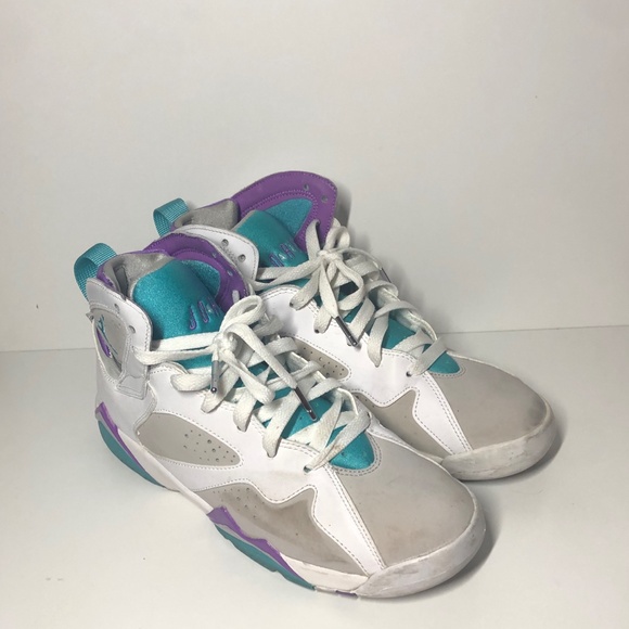 Retro Jordan 7 - Picture 2 of 5